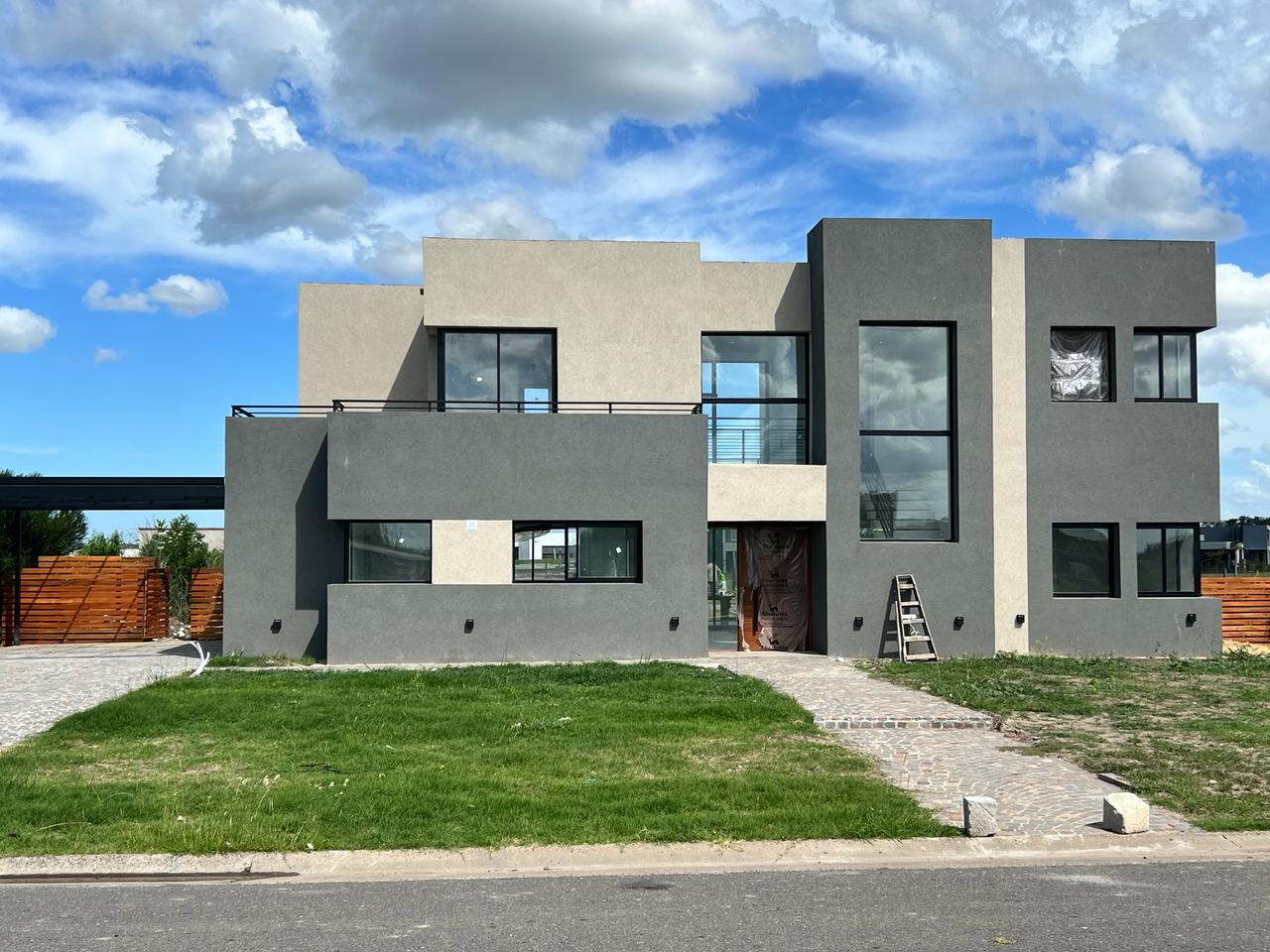 casa casi terminada